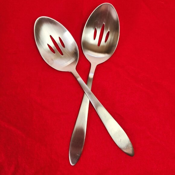 Oneida Slotted Serving Spoons Mooncrest Pattern 8" Set of 2 - Picture 2 of 9